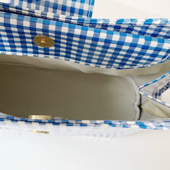 ⭐️SOLD⭐️ large patent white and blue gingham shoulder bag - Picture 5 of 10